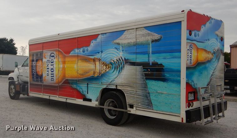 image for item DH6068 1998 Chevrolet C7500 delivery truck