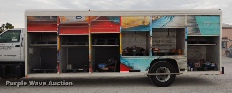 image for item DH6068 1998 Chevrolet C7500 delivery truck