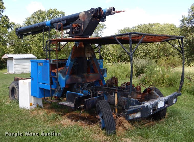image for item DH6072 Bucket truck frame