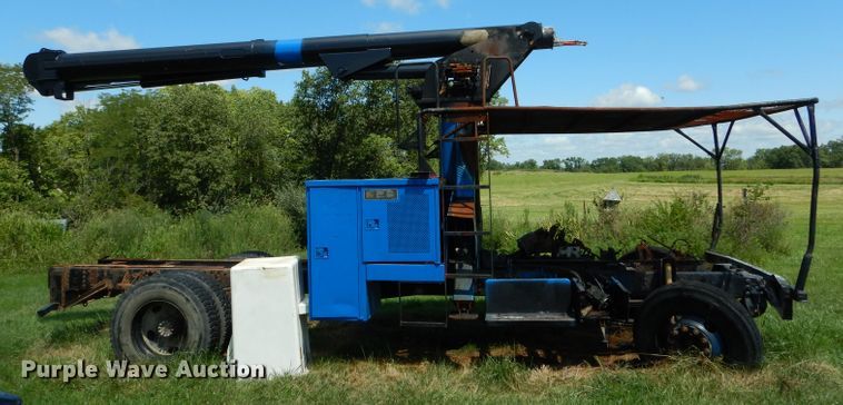 image for item DH6072 Bucket truck frame