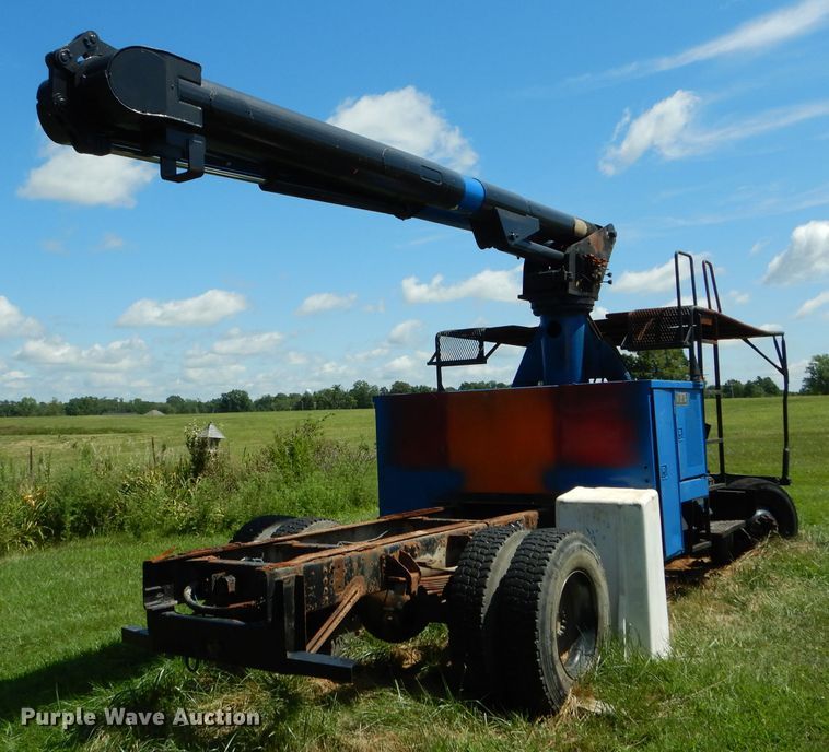 image for item DH6072 Bucket truck frame