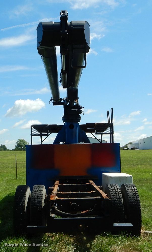 image for item DH6072 Bucket truck frame