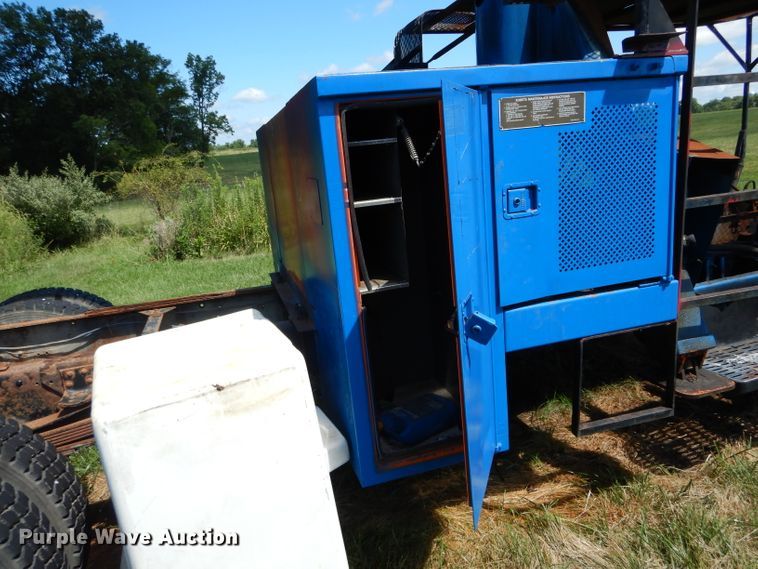 image for item DH6072 Bucket truck frame