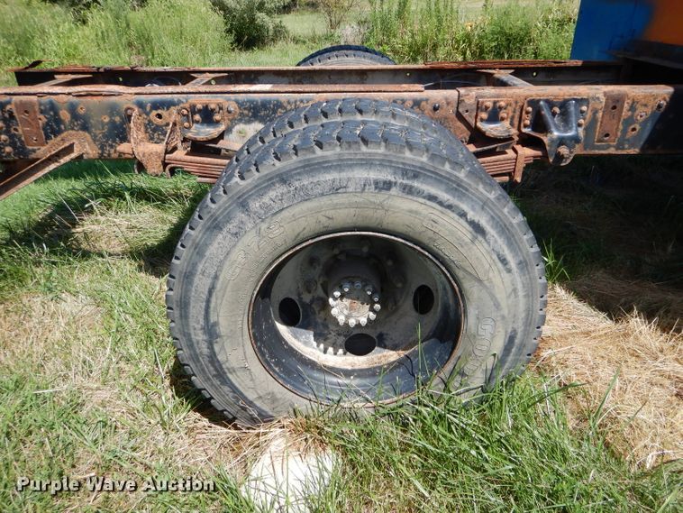 image for item DH6072 Bucket truck frame