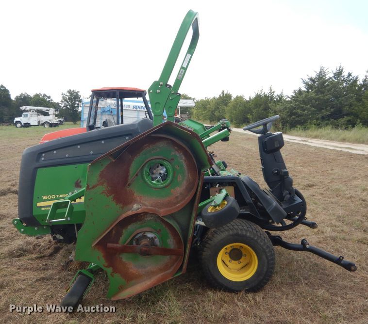 image for item DI1752 2012 John Deere 1600 lawn mower