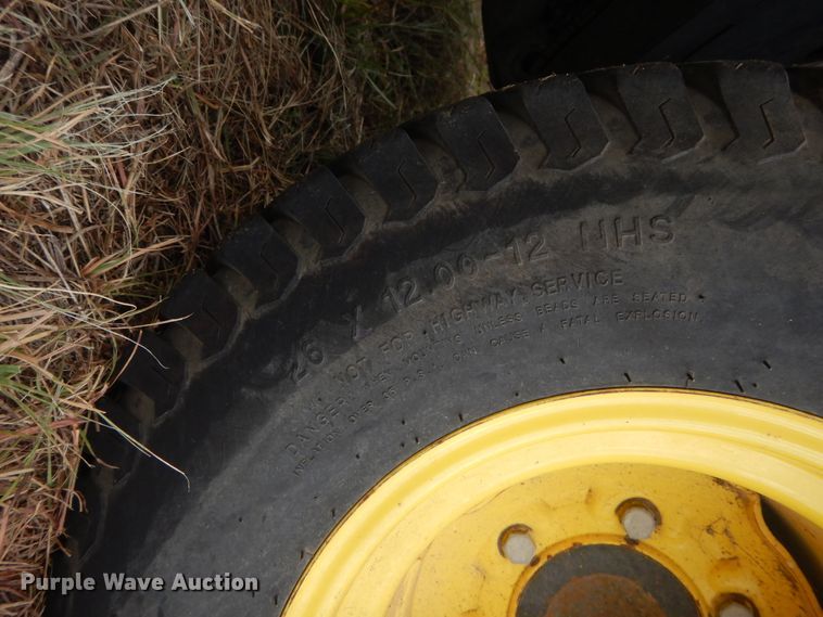 image for item DI1752 2012 John Deere 1600 lawn mower