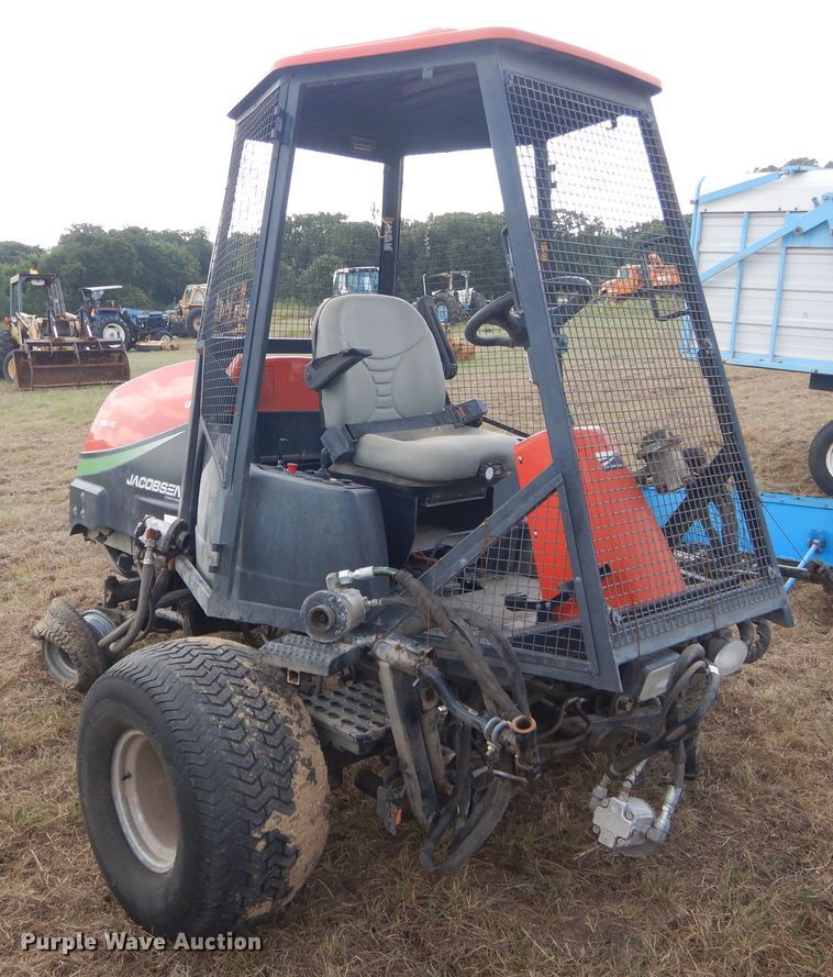 image for item DI1753 2006 Jacobsen LF3800 lawn mower