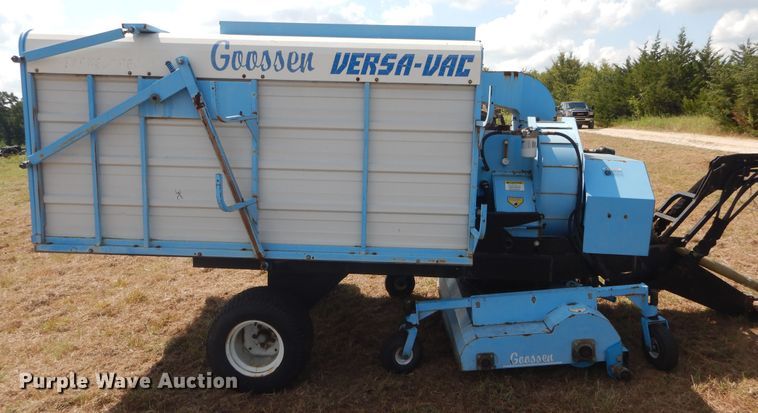 image for item DI1754 Goossen-Versa vacuum