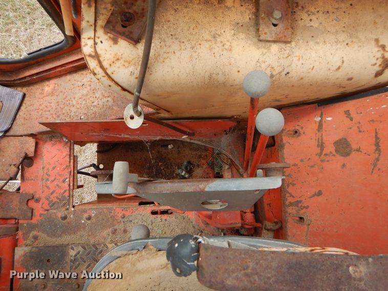 image for item DI1758 Case 941 tractor