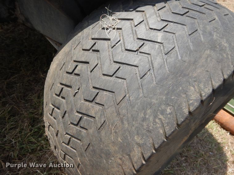 image for item DI1760 John Deere 3225C gang mower