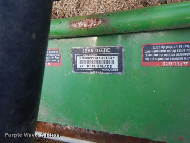 image for item DI1760 John Deere 3225C gang mower