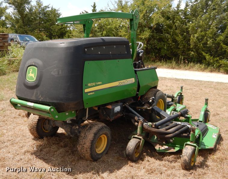 image for item DI1762 John Deere 1600T lawn mower