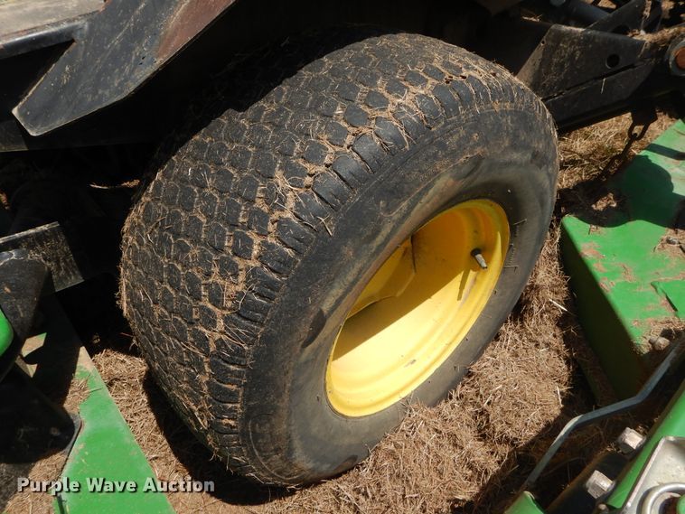 image for item DI1762 John Deere 1600T lawn mower