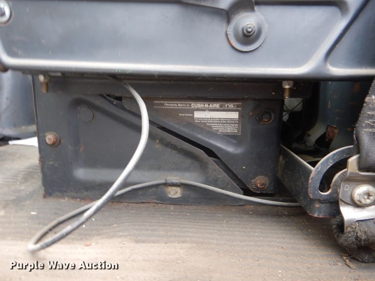 image for item DI2258 1994 Ford L8000 vacuum truck