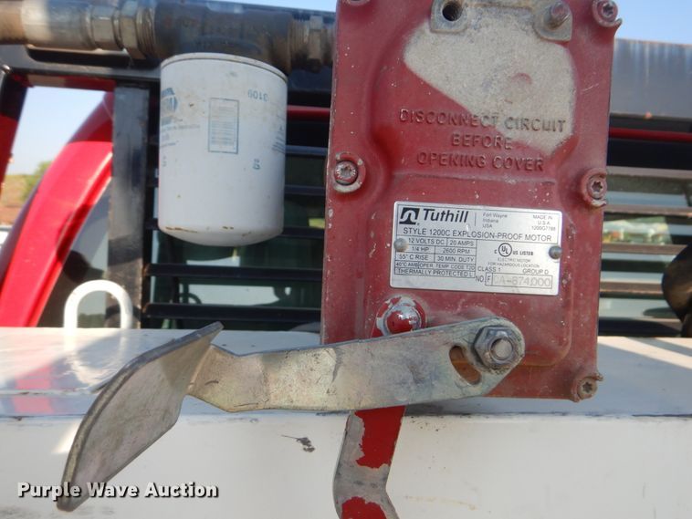 image for item DI2260 2011 Ford F350 Super Duty SuperCab flatbed pickup truck