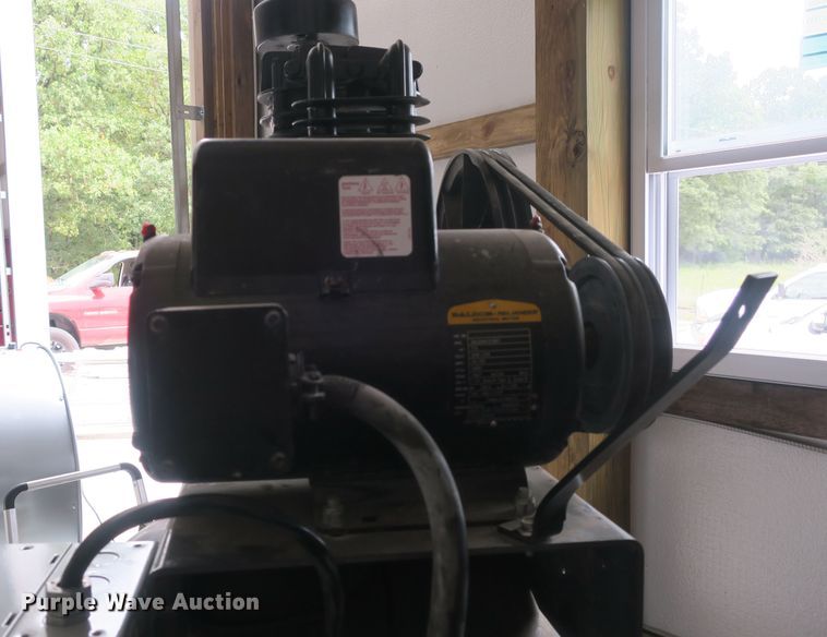 image for item EA9366 Atlas Copco KT75PV80 air compressor