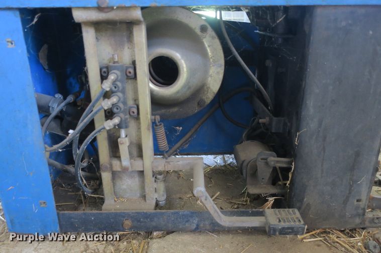 image for item EA9371 Monty 1510 tire changer