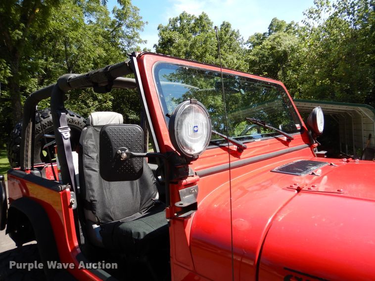 image for item EK9044 1994 Jeep Wrangler