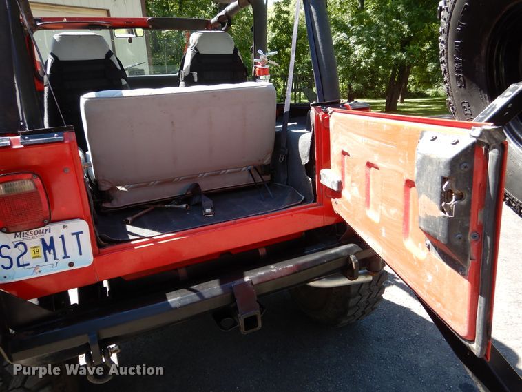 image for item EK9044 1994 Jeep Wrangler