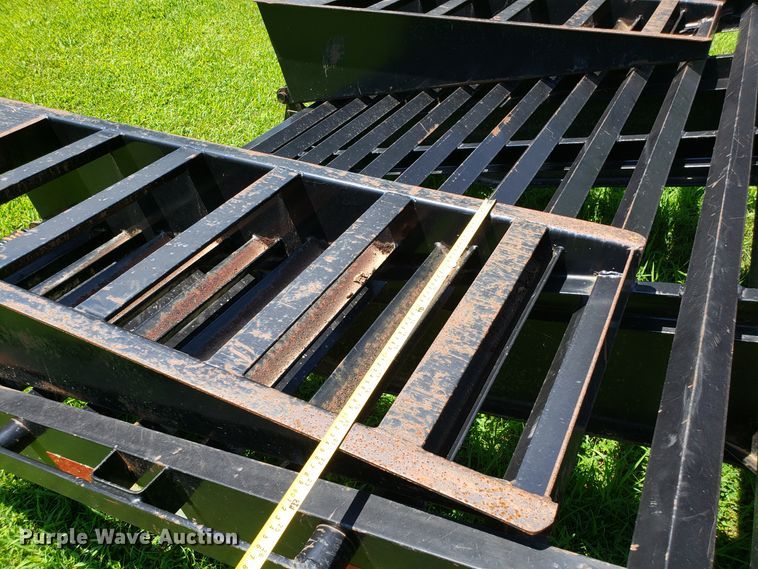 image for item ET9807 2008 Load Max equipment trailer