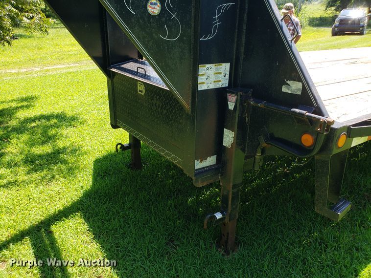 image for item ET9807 2008 Load Max equipment trailer