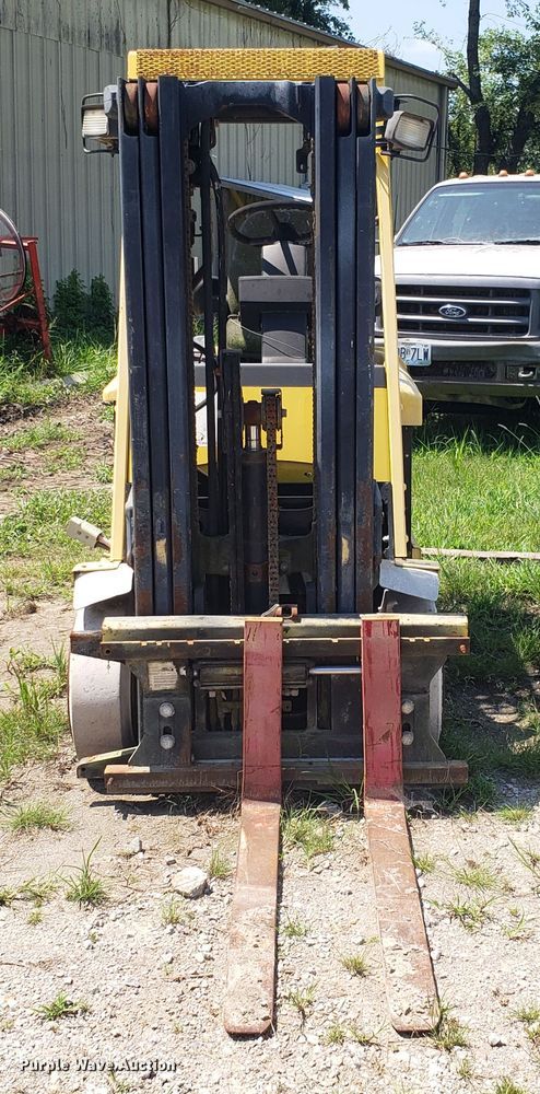 image for item ET9809 Hyster E45XM forklift