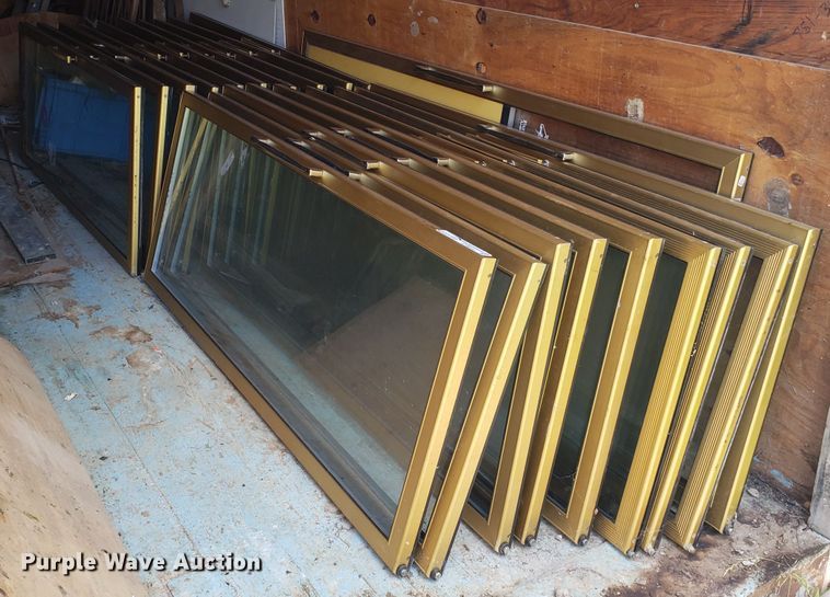 image for item ET9810 (20) double pane cooler doors and hardware