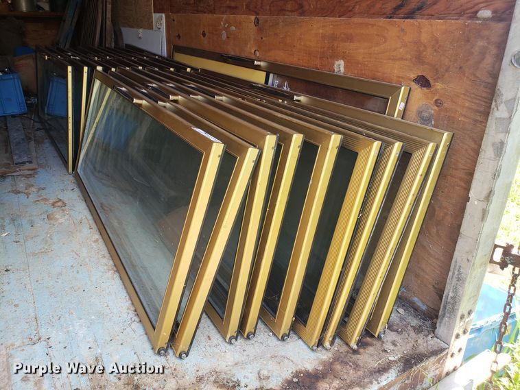 image for item ET9810 (20) double pane cooler doors and hardware