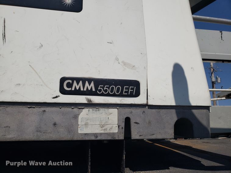 image for item ET9819 2006 Ford F350 Super Duty utility bed pickup truck