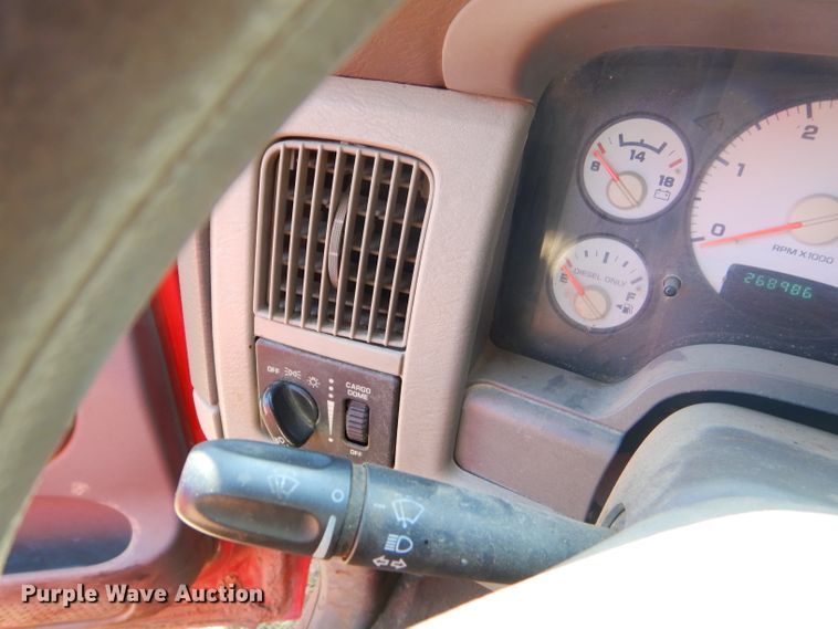 image for item FC9756 2003 Dodge Ram 3500 Quad Cab flatbed pickup truck