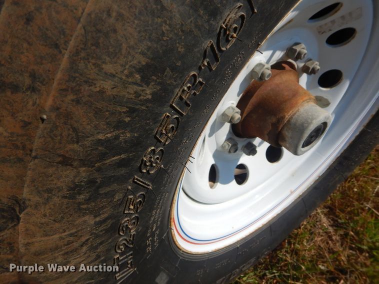 image for item FC9759 2012 Top Hat HH20X7-14E-F utility trailer