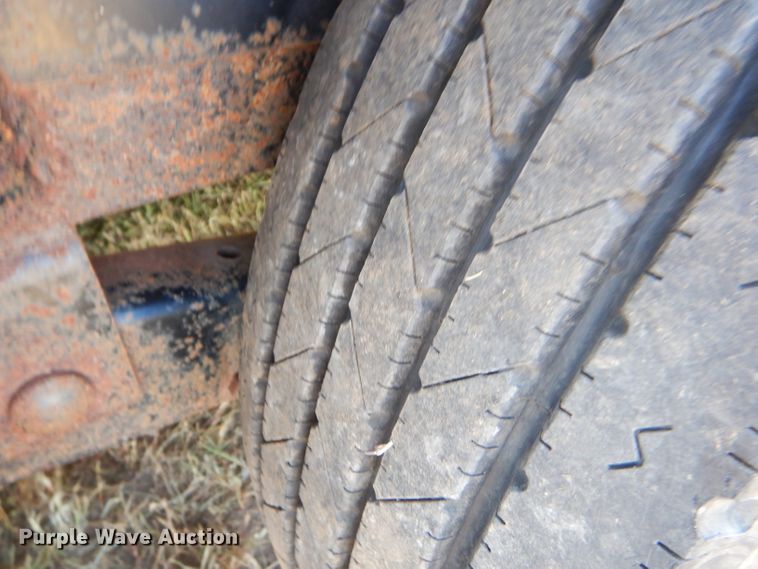 image for item FC9759 2012 Top Hat HH20X7-14E-F utility trailer