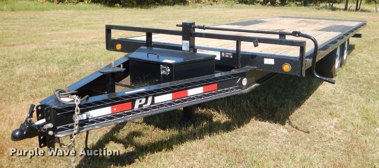 image for item FC9761 2016 PJ tilt deck equipment trailer