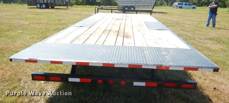 image for item FC9761 2016 PJ tilt deck equipment trailer