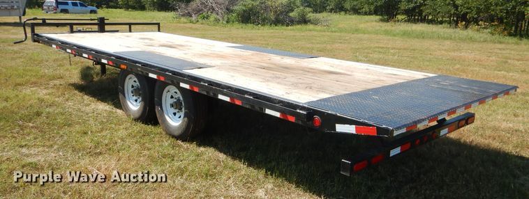 image for item FC9761 2016 PJ tilt deck equipment trailer