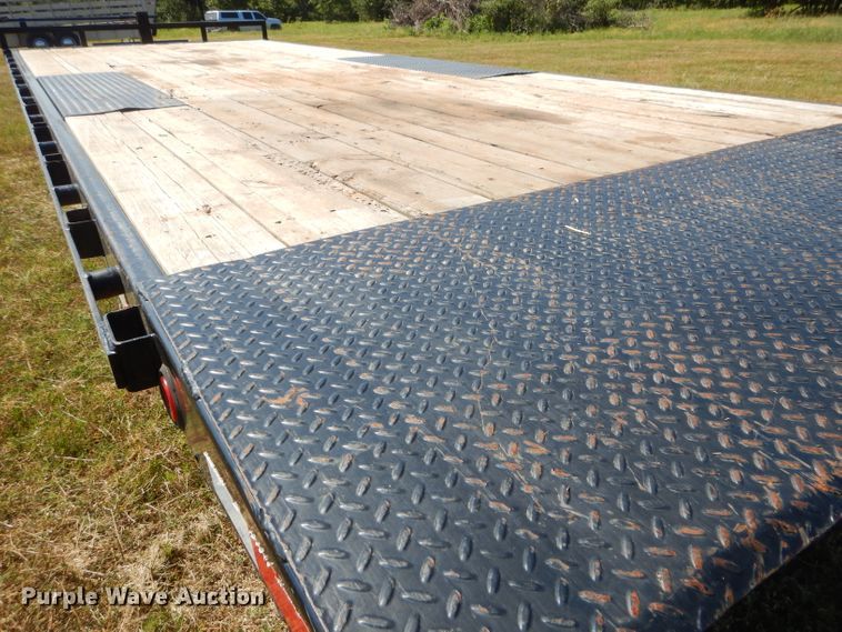 image for item FC9761 2016 PJ tilt deck equipment trailer