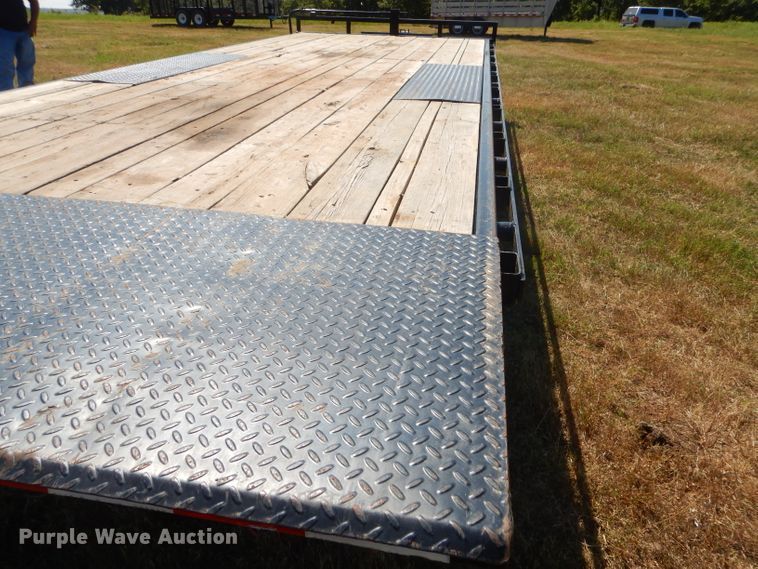 image for item FC9761 2016 PJ tilt deck equipment trailer