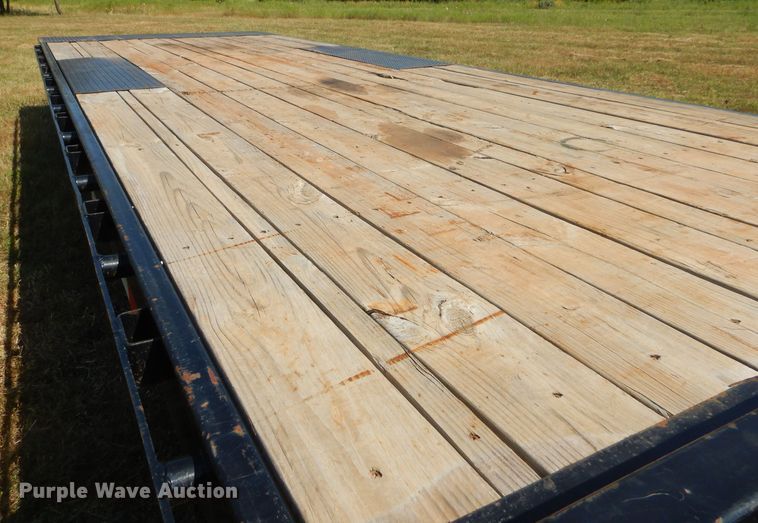 image for item FC9761 2016 PJ tilt deck equipment trailer