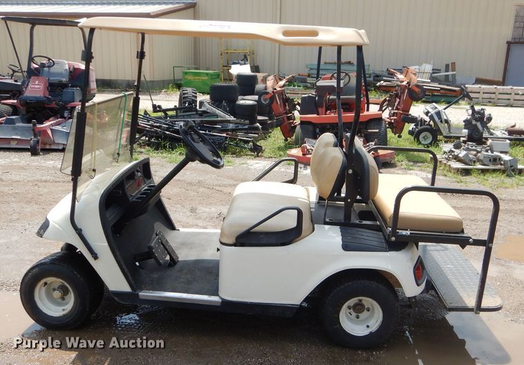 image for item FC9803 2001 Ez-go TXT golf cart