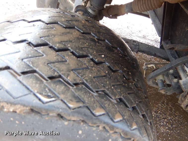 image for item FC9803 2001 Ez-go TXT golf cart