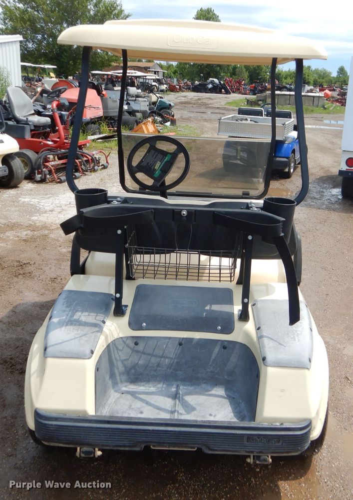 image for item FC9804 2007 Club Car DS golf cart