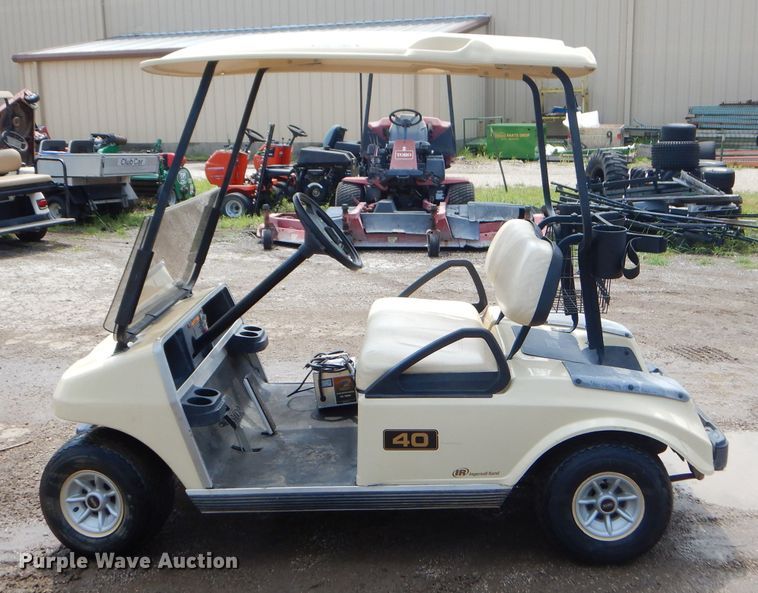 image for item FC9804 2007 Club Car DS golf cart