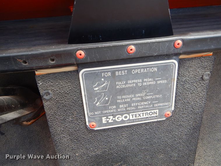 image for item FC9805 1981 Ez-go Marathon golf cart