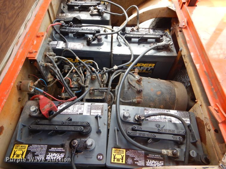 image for item FC9805 1981 Ez-go Marathon golf cart