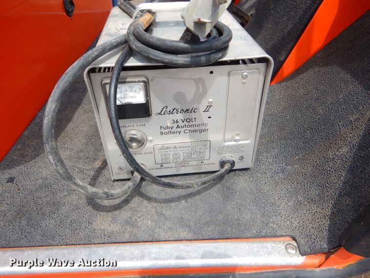 image for item FC9805 1981 Ez-go Marathon golf cart