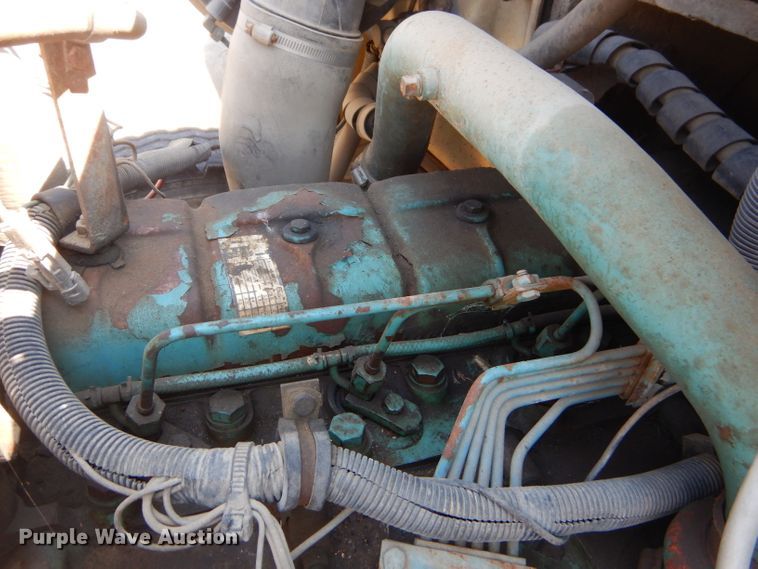 image for item FC9812 1992 International 4900 fuel truck