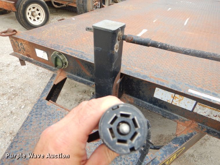 image for item FC9815 2009 Kaufman equipment trailer