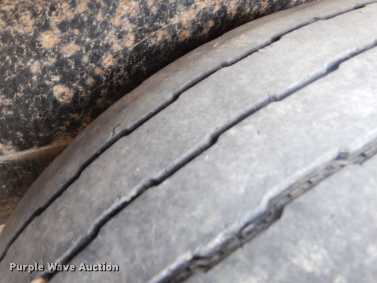 image for item FC9815 2009 Kaufman equipment trailer