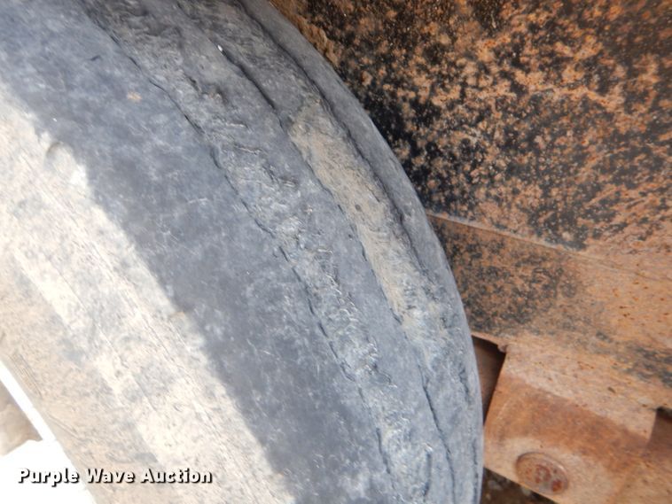 image for item FC9815 2009 Kaufman equipment trailer