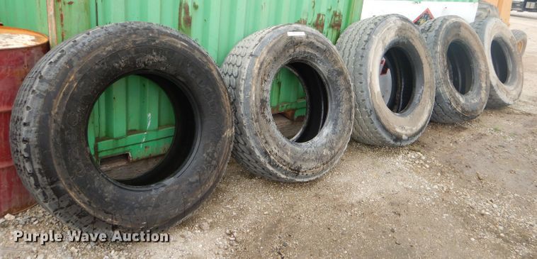 image for item FC9816 (5) tires